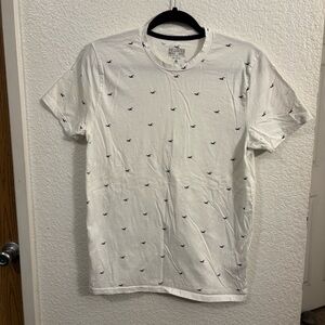 Hollister Men’s M Logo Print T-Shirt White Navy All Over Print‎ Tee